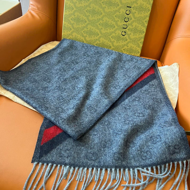 GUCCI 25S SCARF 190 IN WOOL 636372