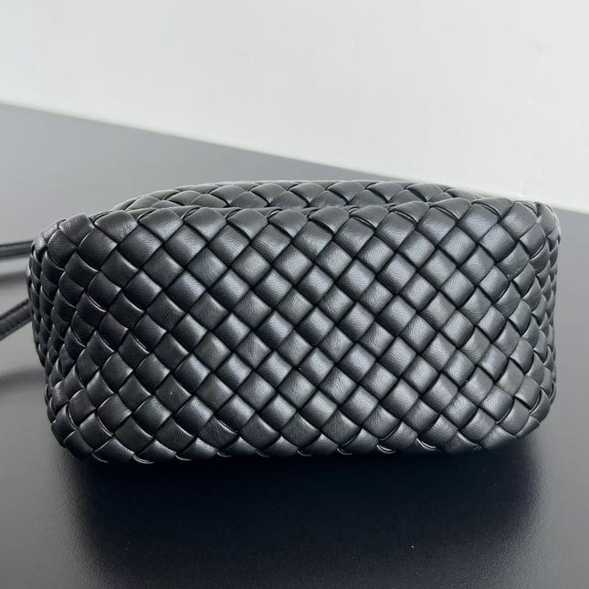 COBBLE TOP HANDLE BAG 23 IN BLACK LAMBSKIN