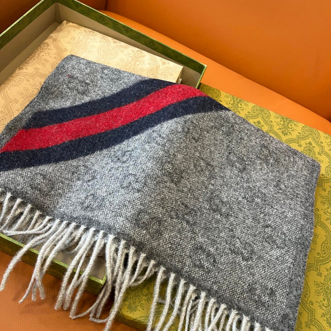 GUCCI 25S SCARF 190 IN WOOL 636373