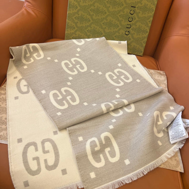 GUCCI 25S SCARF 190 IN WOOL SILK 636368