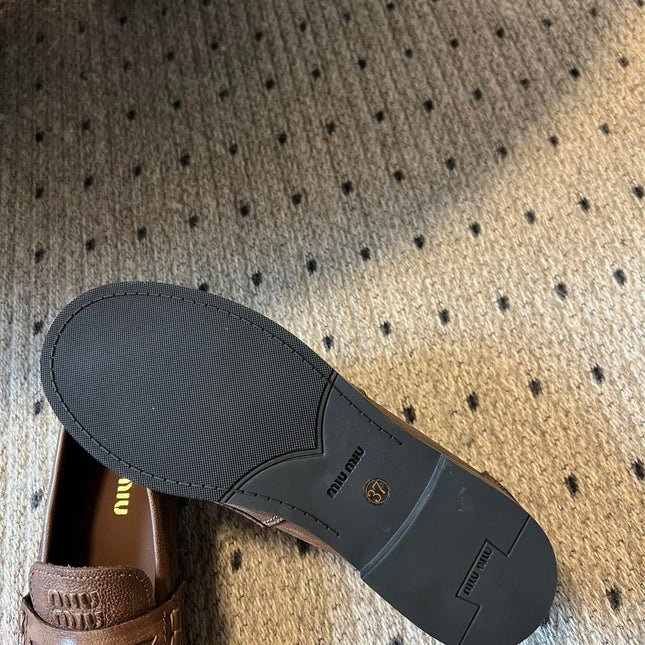MIUMIU 26S PENNY LOAFERS IN BROWN CALFSKIN GOLD HARDWARE