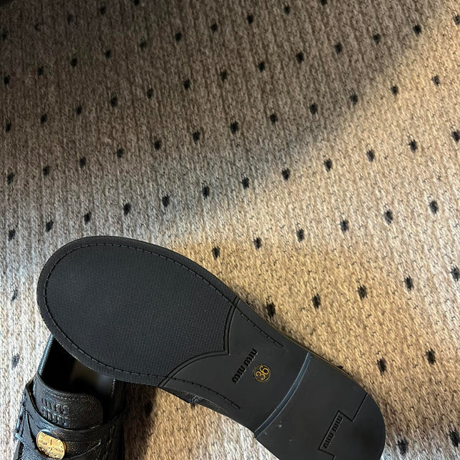 MIUMIU 26S PENNY LOAFERS IN BLACK CALFSKIN GOLD HARDWARE