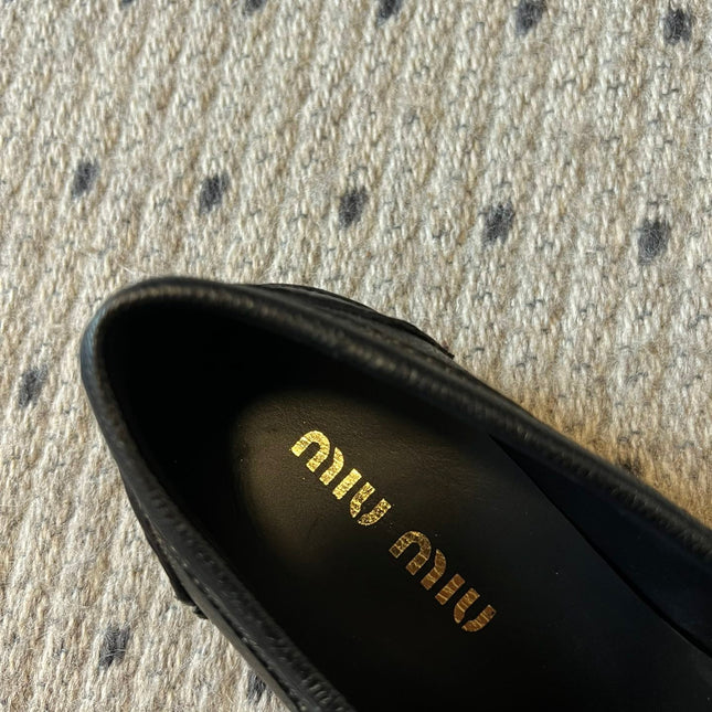 MIUMIU 26S PENNY LOAFERS IN BLACK CALFSKIN GOLD HARDWARE
