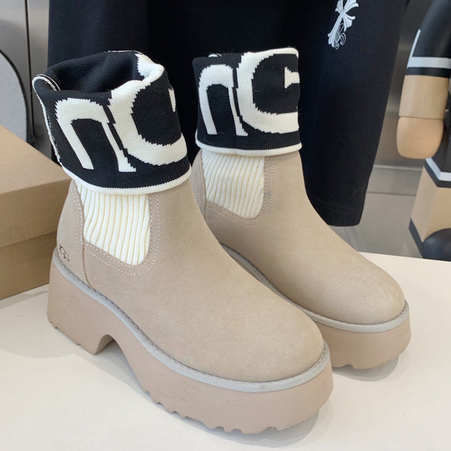 MINI MARTIN BOOTS IN ECRU TAN SUEDE