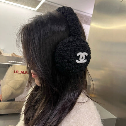 CHANEL 25S SKI EARMUFFS 492584