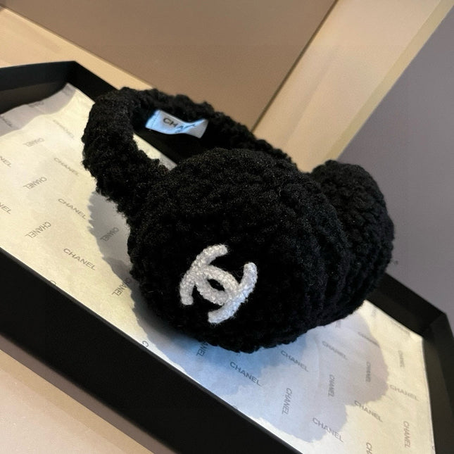 CHANEL 25S SKI EARMUFFS 492584