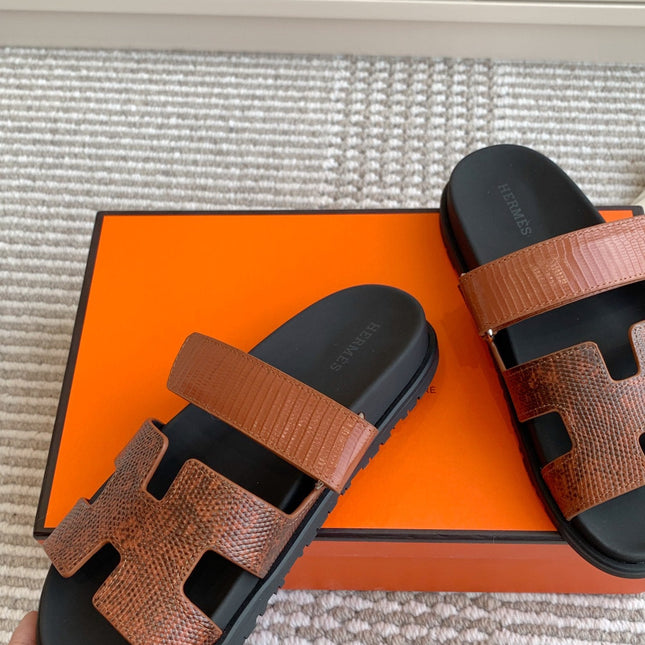 HM 26S CHYPRE SANDALS IN BROWN LIZARD EMBOSSED CALFSKIN