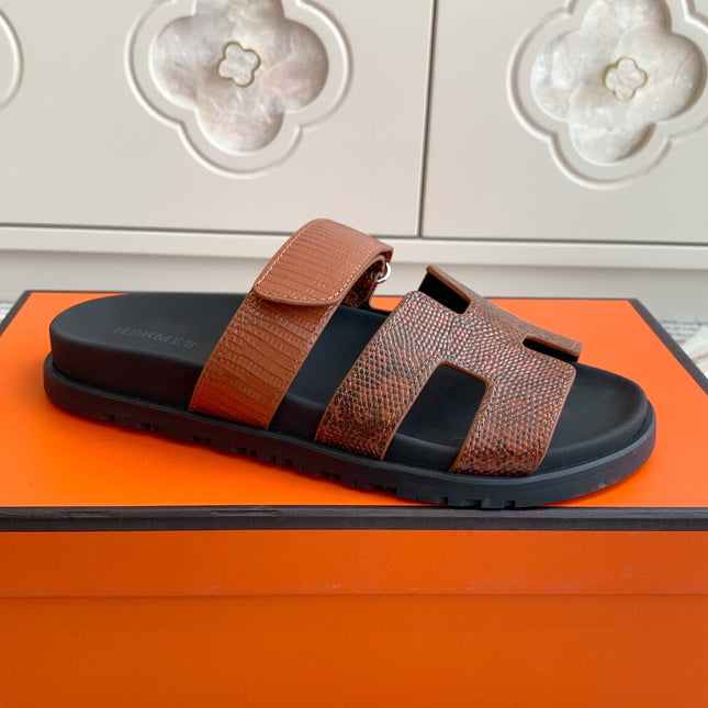 HM 26S CHYPRE SANDALS IN BROWN LIZARD EMBOSSED CALFSKIN