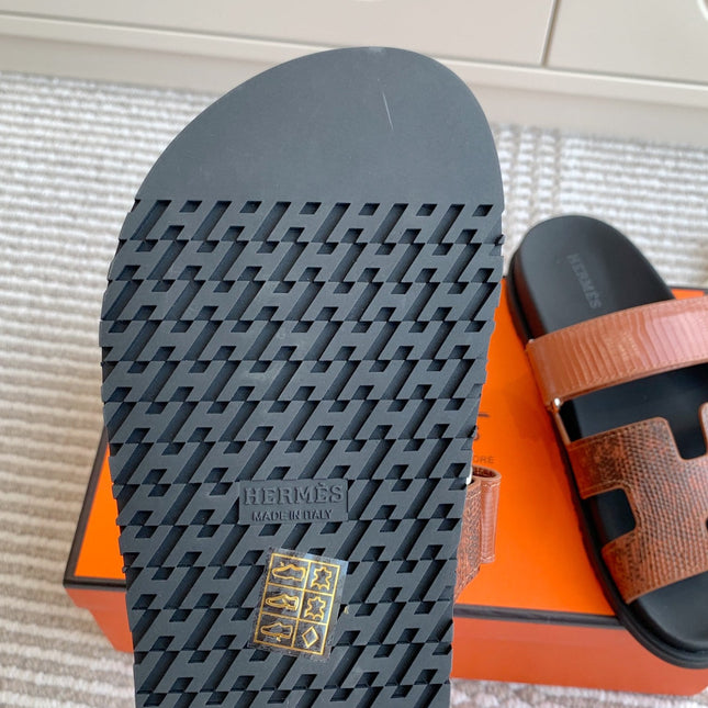 HM 26S CHYPRE SANDALS IN BROWN LIZARD EMBOSSED CALFSKIN