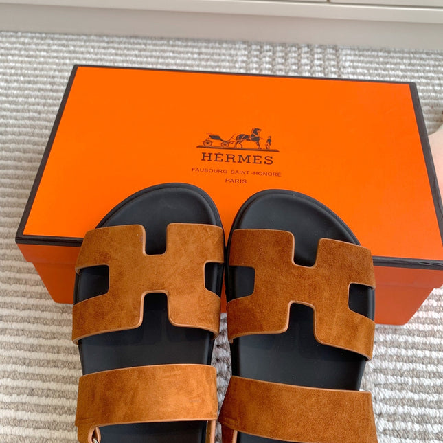 HM 26S CHYPRE SANDAL WITH BACK STRAP IN CARAMEL BROWN SUEDE