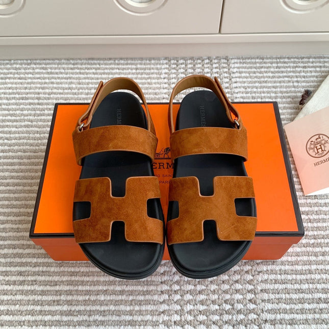 HM 26S CHYPRE SANDAL WITH BACK STRAP IN CARAMEL BROWN SUEDE