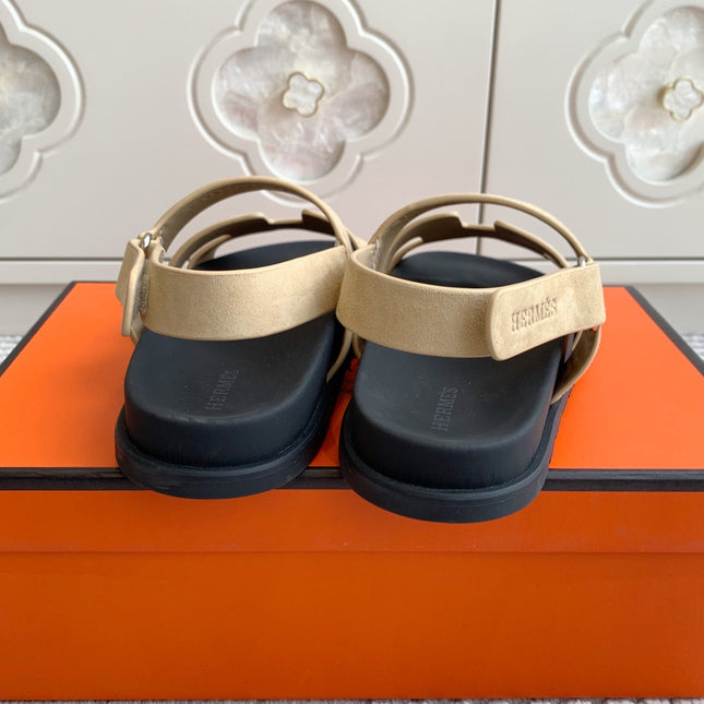 HM 26S CHYPRE SANDAL WITH BACK STRAP IN BEIGE SUEDE