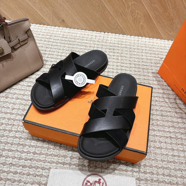 HM 26S CROSS-STRAP SLIDE SANDALS IN BLACK CALFSKIN AND SUEDE