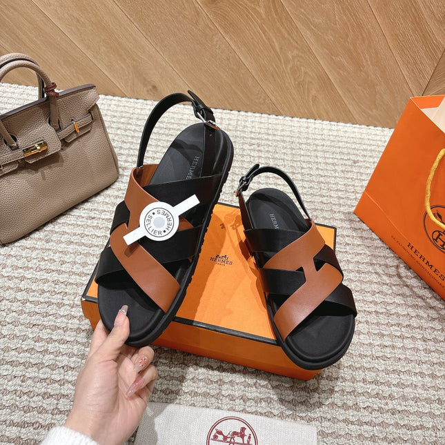 HM 26S CROSS-STRAP SANDALS IN BROWN AND BLACK CALFSKIN