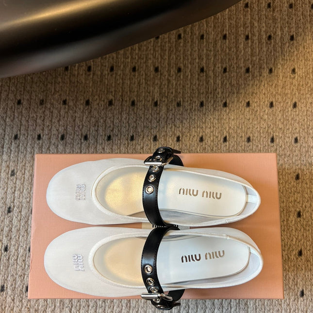 MIUMIU 26S BALLERINAS IN WHITE MESH FABRIC