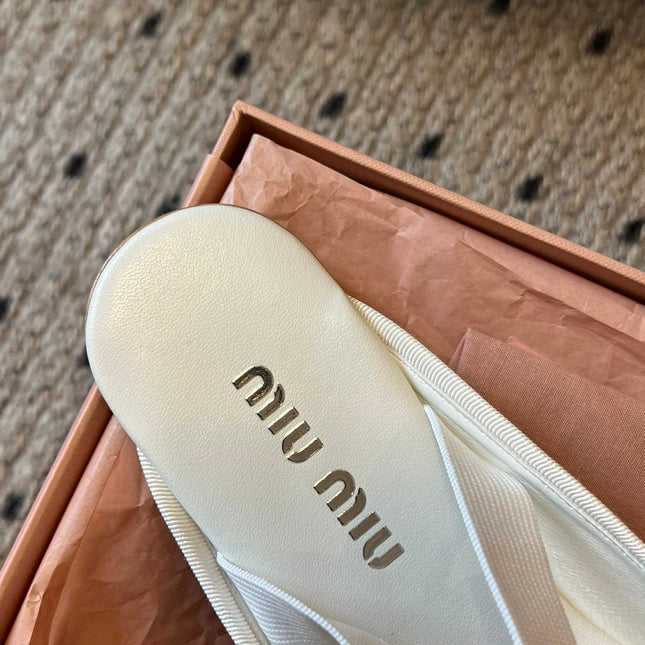 MIUMIU 26S BALLET MULES IN WHITE CREAM SATIN WITH BOW