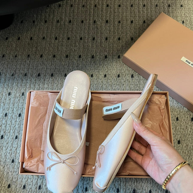 MIUMIU 26S BALLET MULES IN LIGHT PINK SATIN WITH BOW