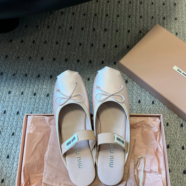 MIUMIU 26S BALLET MULES IN LIGHT PINK SATIN WITH BOW