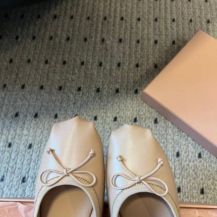 MIUMIU 26S BALLET MULES IN NUDE BROWN CALFSKIN WITH BOW