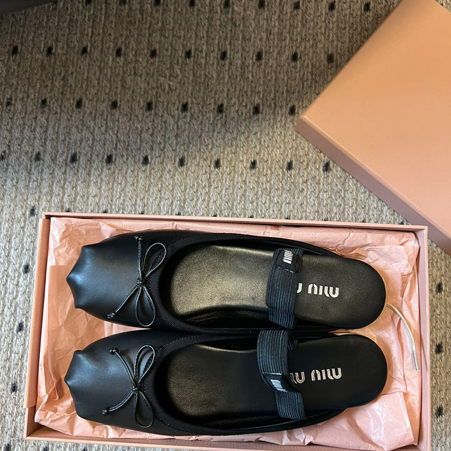 MIUMIU 26S BALLET MULES IN BLACK CALFSKIN WITH BOW