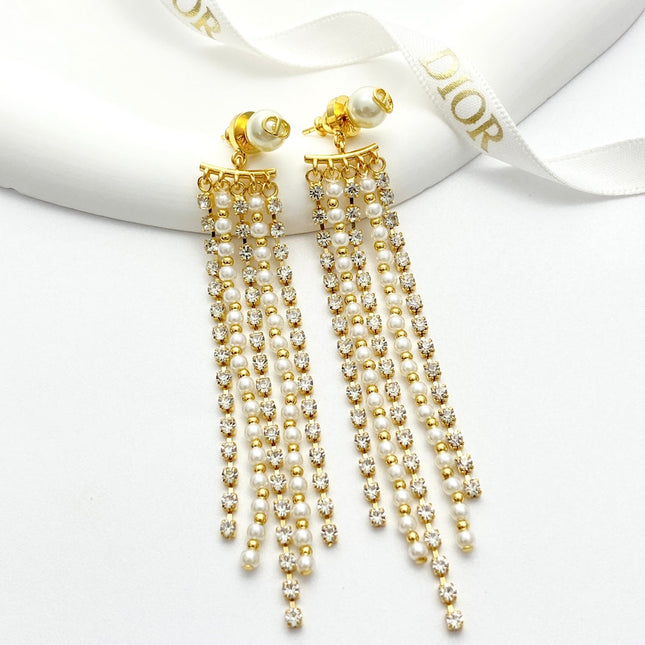 CD 26S MULTI STRAND PEARL CRYSTAL TASSEL DROP EARRINGS IN GOLD METAL 631775