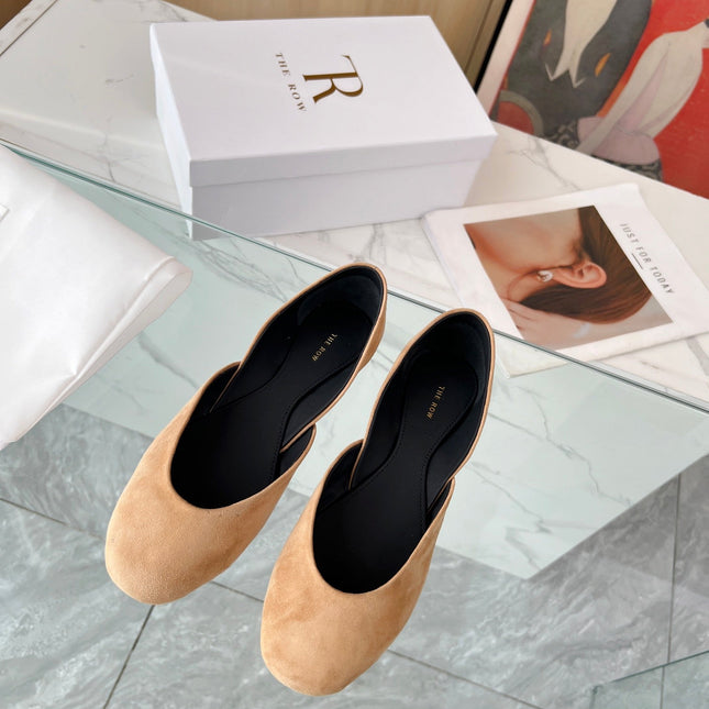 THE ROW 26S ROUND TOE BALLET FLATS IN DARK BEIGE SUEDE
