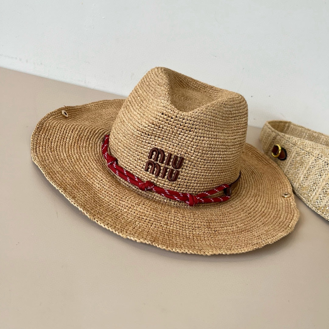 RAFFIA STRAW HAT WITH A RED WOVEN BAND