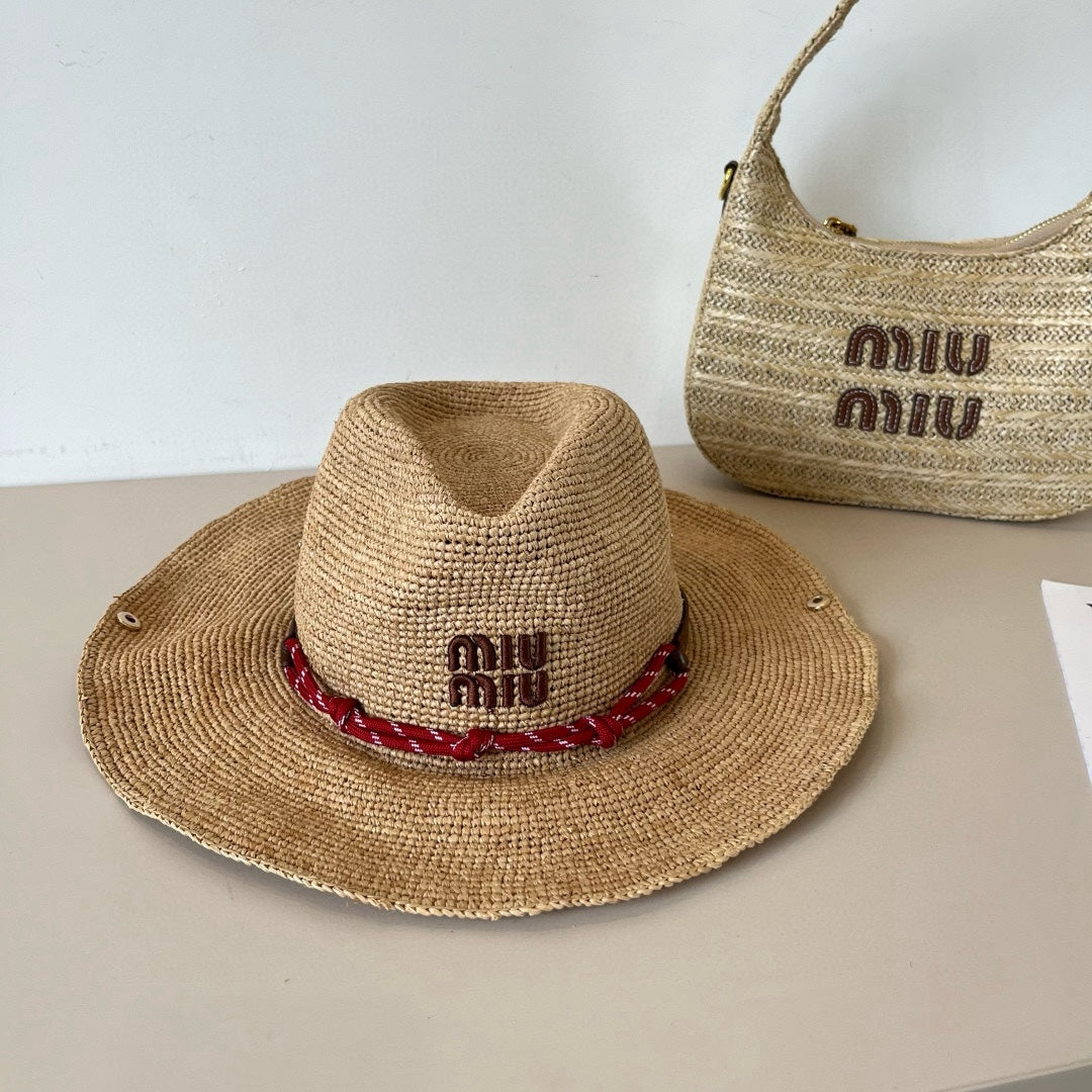 RAFFIA STRAW HAT WITH A RED WOVEN BAND