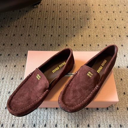 MIUMIU 26S LOAFERS IN AUBURN BROWN SUEDE