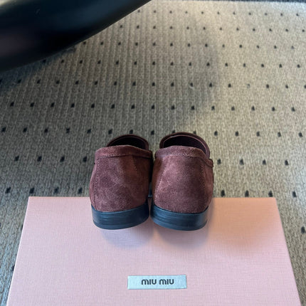 MIUMIU 26S LOAFERS IN AUBURN BROWN SUEDE