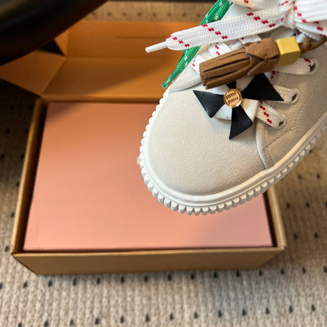 MIUMIU 26S SNEAKERS 50MM IN SAND BEIGE SUEDE