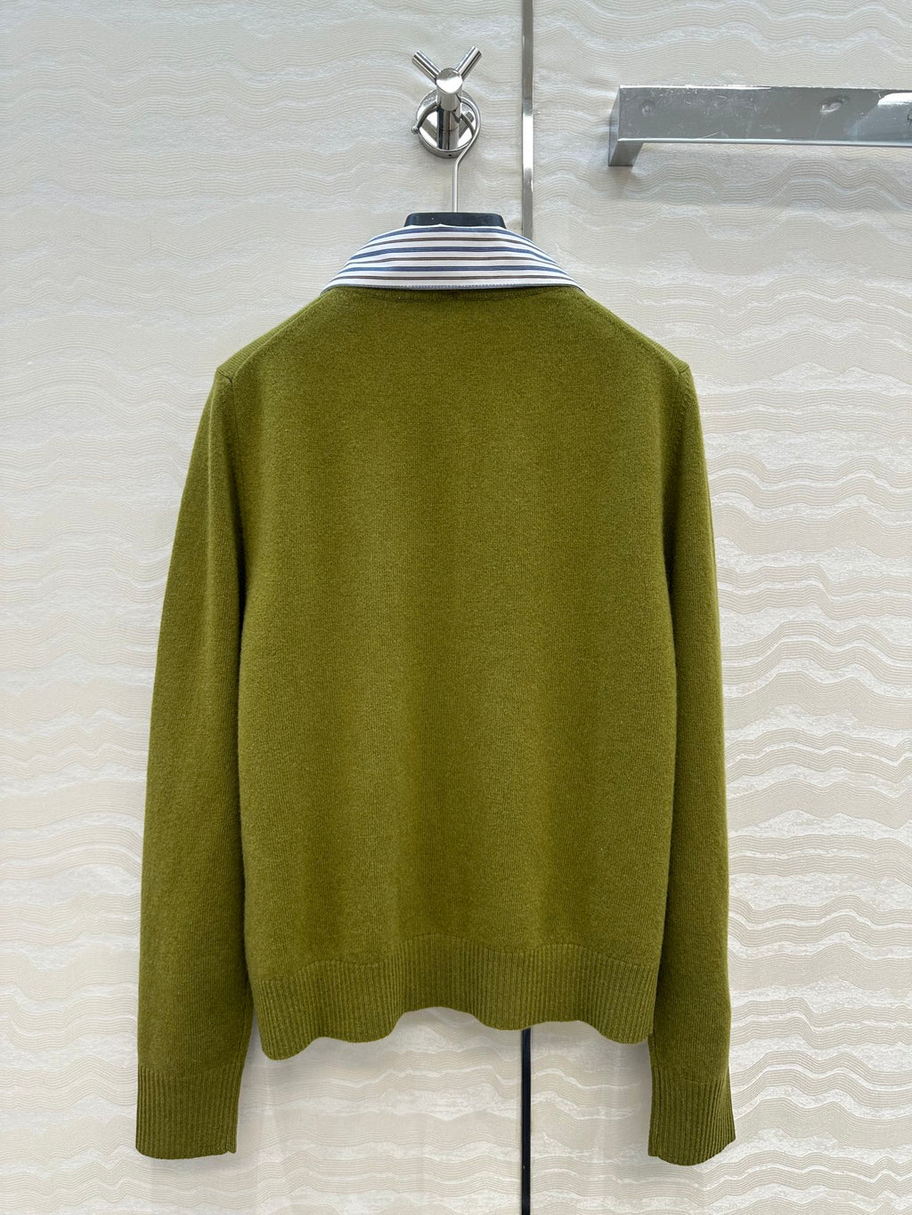 MIUMIU CARDIGAN STYLE 518