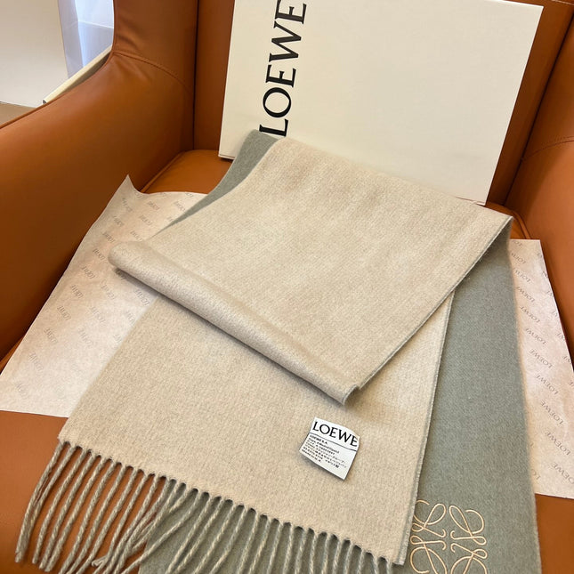 LOEWE 26S SCARF 180 IN CASHMERE WOOL 863829