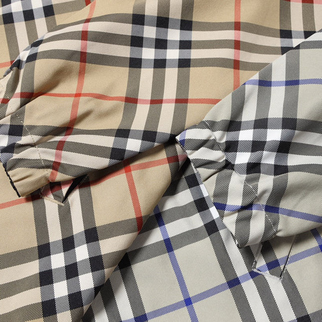 BURBERRY 25S HOODED TRENCH COAT 132