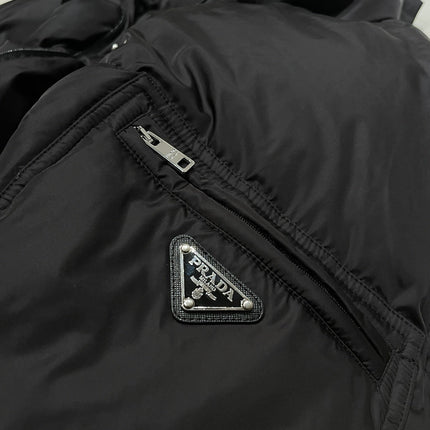 PRADA 25S SHORT DOWN JACKET 243