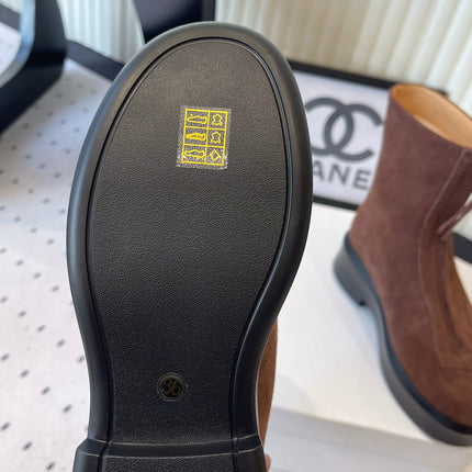 THE ROW ZIPPED ANKLE BOOT IN CHOCOLATE BROWN SUEDE