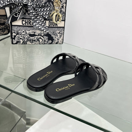 DIOR 26S D-CLUB SLIDE SANDAL IN BLACK CRYSTAL-EMBELLISHED CALFSKIN