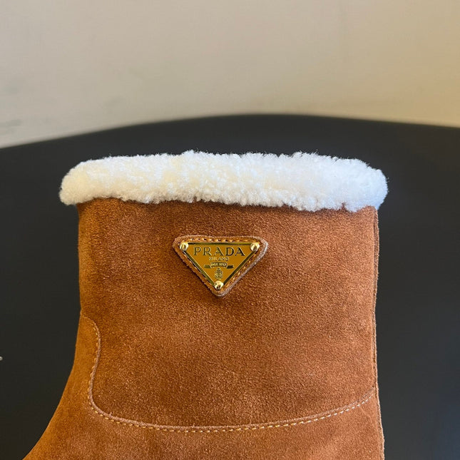 PRADA 25S ANKLE BOOTS 40 MM IN BROWN SUEDE SHEARLING-LINED