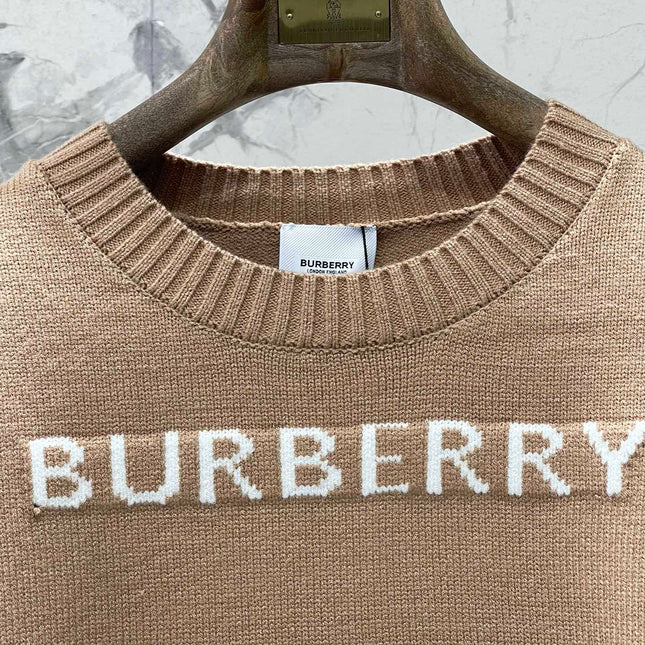 BURBERRY 25S KNIT SWEATER 240