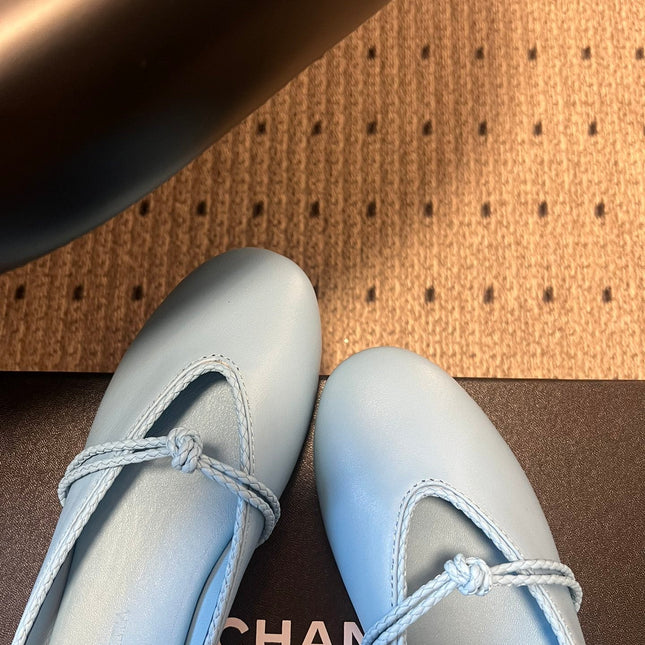 BOTTEGA VENETA 26S FLAT MULES IN BLUE LAMBSKIN