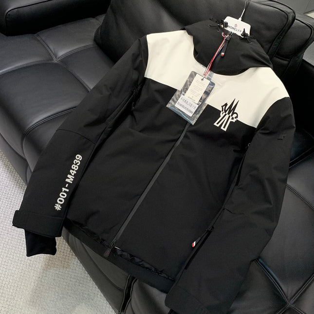 MONCLER 25S JACKET 375