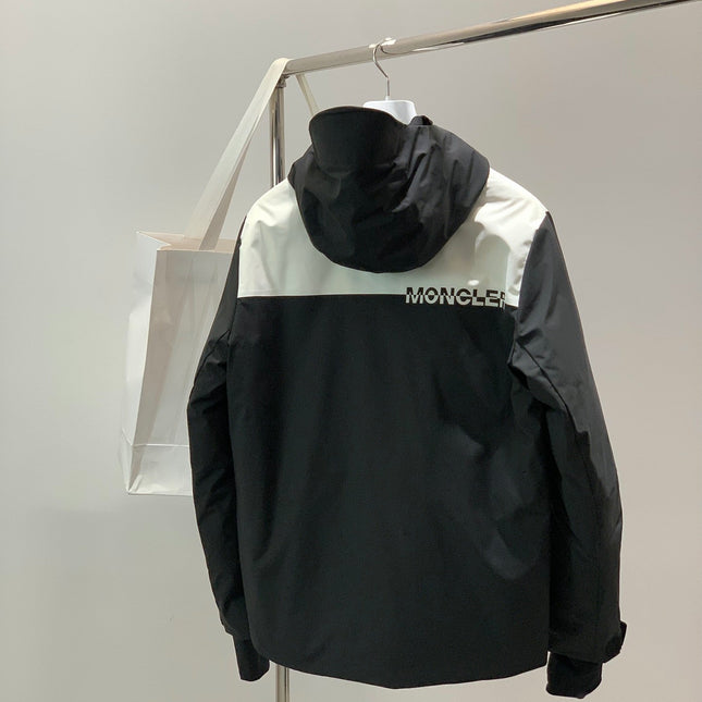 MONCLER 25S JACKET 375
