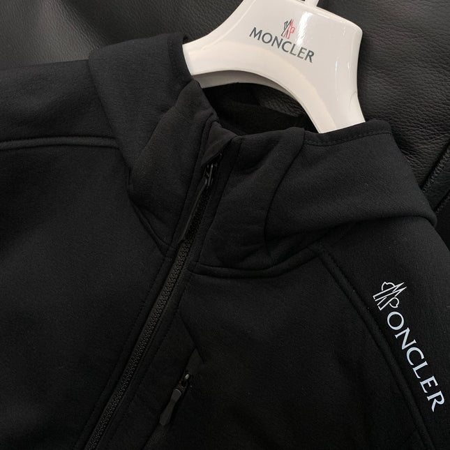 MONCLER 25S JACKET 357