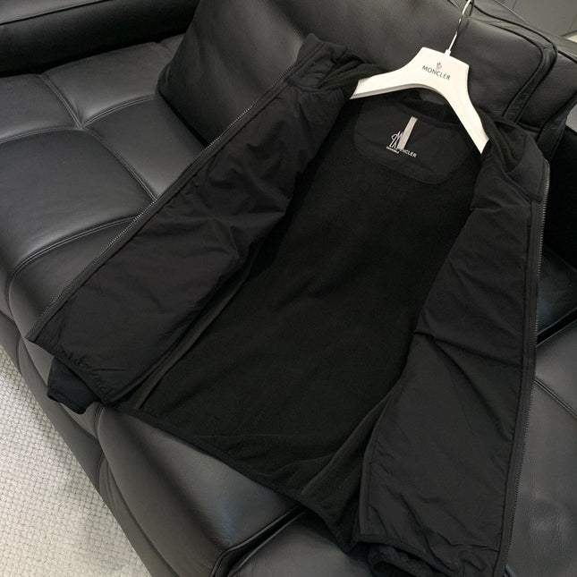 MONCLER 25S JACKET 357