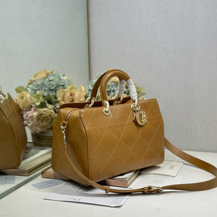 DIOR 26S CANNAGE GRANVILLE BAG 34 IN LIGHT BROWN CALFSKIN
