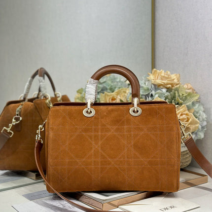 DIOR 26S CANNAGE GRANVILLE BAG 34 IN LIGHT BROWN SUEDE
