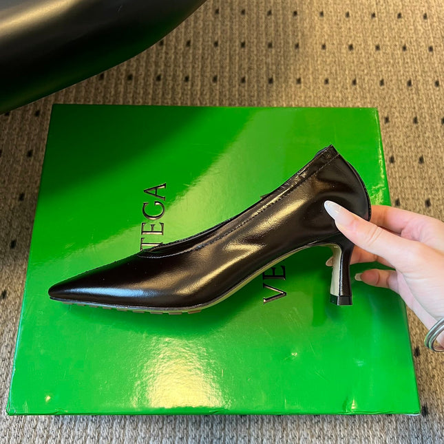 BOTTEGA VENETA 26S HIGH HEELS 40 MM IN DARK BROWN CALFSKIN