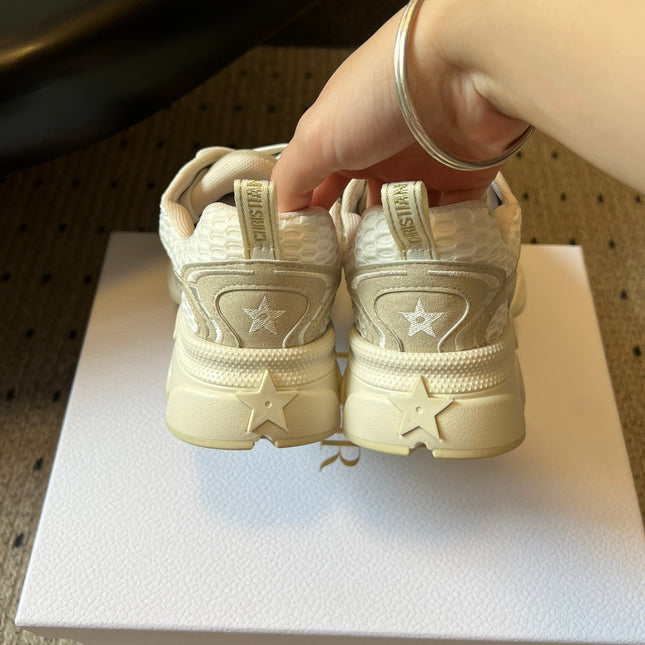 DIOR 26S VIBE SNEAKER 55MM IN BEIGE DIOR OBLIQUE LUSENTI EMBROIDERED COTTON AND SUEDE