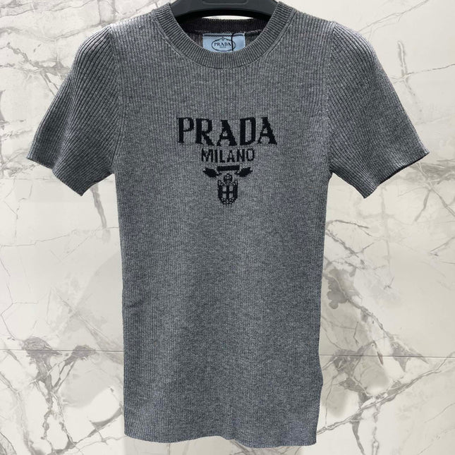 PRADA 26S SHORT-SLEEVE T-SHIRT 690