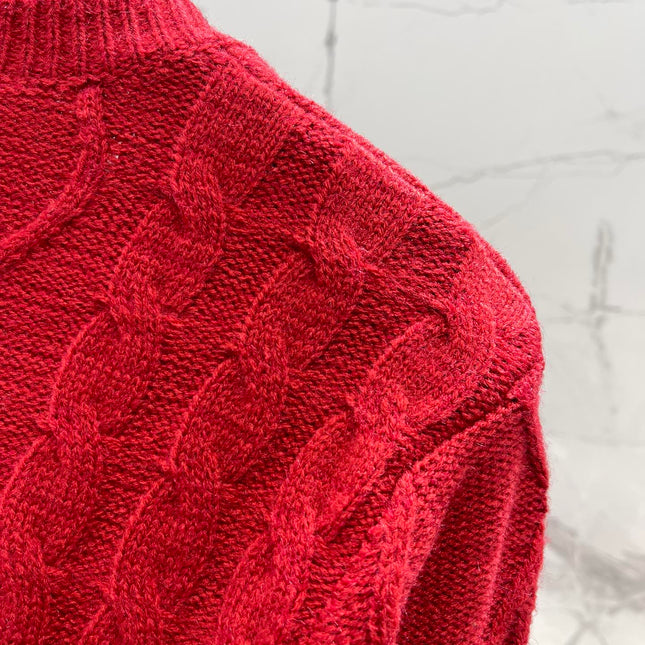 CHANEL 26S LONG-SLEEVE CREWNECK SWEATER 666